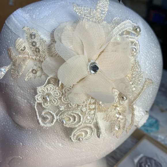 Adjustable headband flower girl hair bow ivory bridal accessory bride headband - Picture 2 of 3